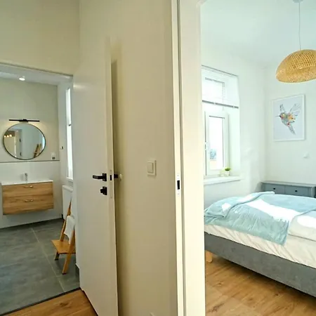 Everysky Kowary, 1-go Maja 62 아파트 *