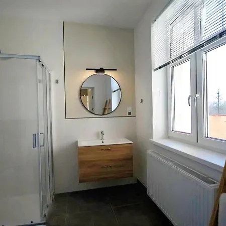 아파트 Everysky Kowary, 1-go Maja 62