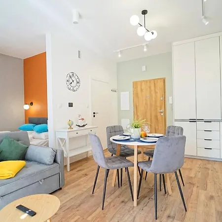 Everysky Kowary, 1-go Maja 62 아파트