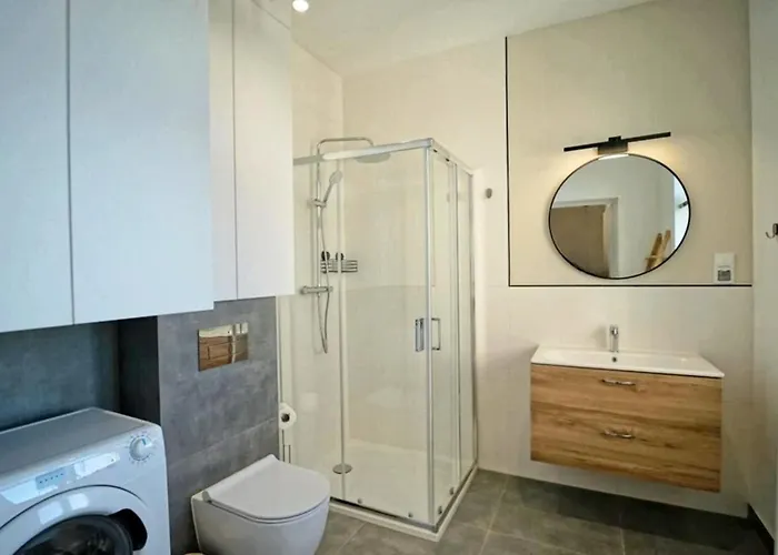 Everysky Kowary, 1-go Maja 62 * Kowary