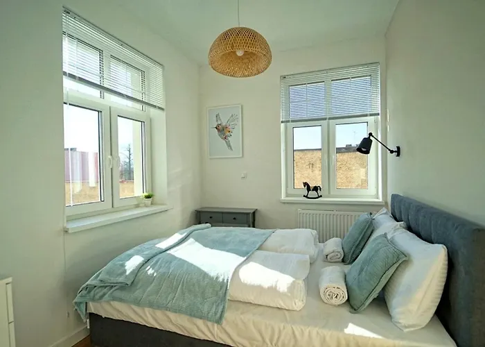 Everysky Kowary, 1-go Maja 62 Kowary